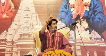 गुरु धीरेन्द्रकृष्ण शास्त्रीले आजदेखि हनुमान कथा प्रवचन गर्ने